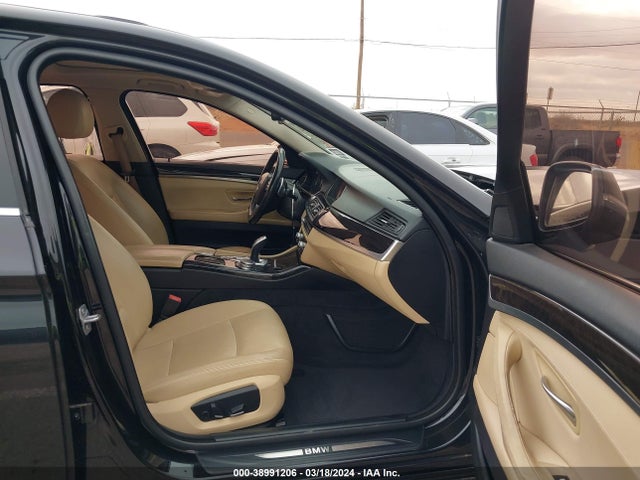 BMW 528I 2016 WBA5A5C55GD526230 Image 5