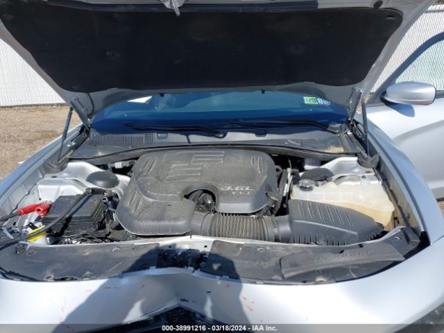 2C3CDXBG7NH207867 Dodge Charger Sxt Rwd