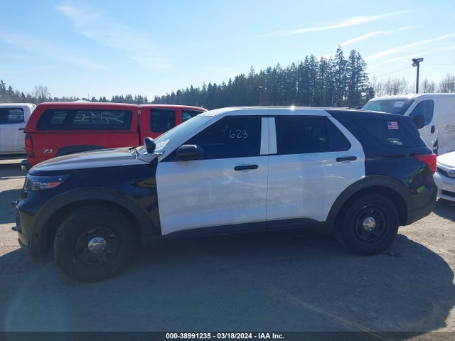Ford Police Interceptor Utility 2022 1FM5K8AB8NGB59065 Image 15