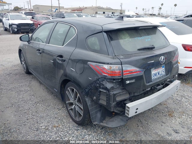 JTHKD5BH9F2233383 Lexus CT 200H