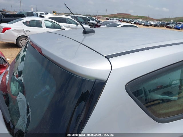 Ford ESCAPE S 2018 1FMCU0F76JUA30566 Image 16
