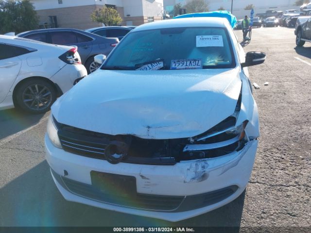 3VWD17AJ3EM306013 Volkswagen Jetta 1.8t Se