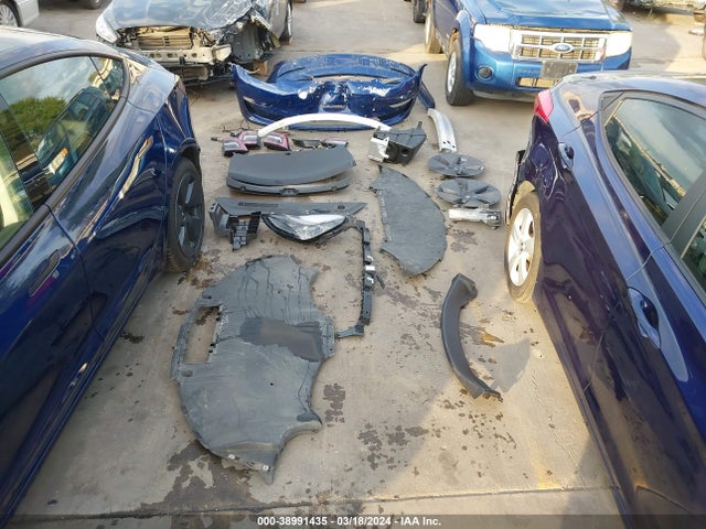 Tesla Model 3 Long Range Dual Motor All-wheel Drive 2021 5YJ3E1EB9MF869170 Image 12
