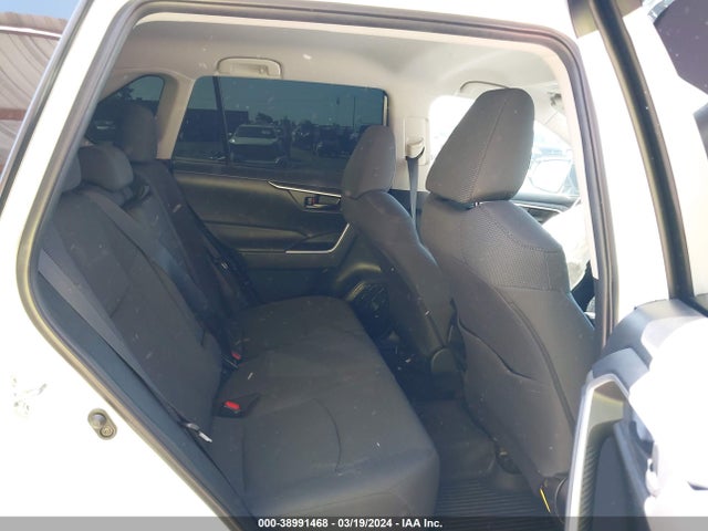Toyota RAV4 LE 2020 2T3H1RFVXLW079653 Image 8