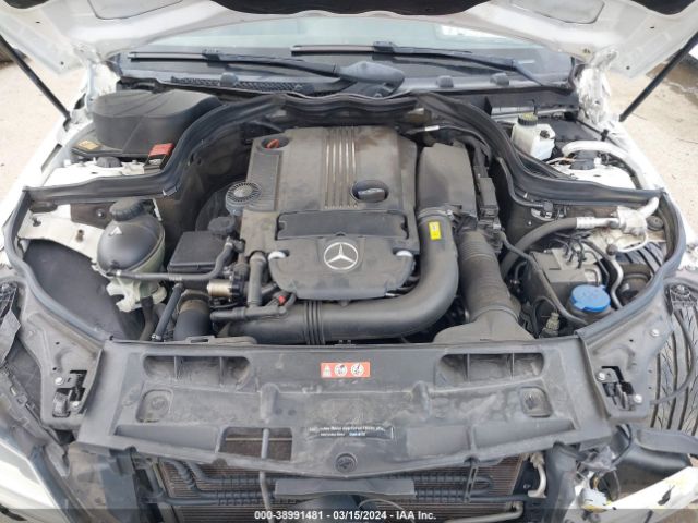 WDDGF4HB6EA965561 Mercedes-Benz C 250 Luxury/sport