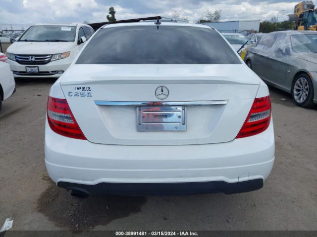 WDDGF4HB6EA965561 Mercedes-Benz C 250 Luxury/sport