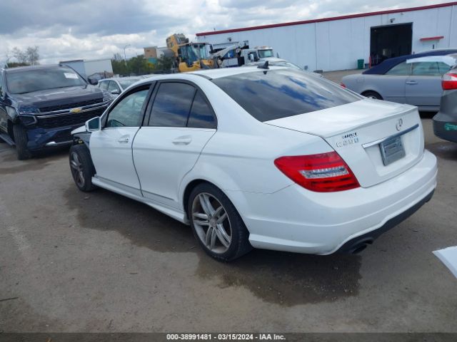 WDDGF4HB6EA965561 Mercedes-Benz C 250 Luxury/sport