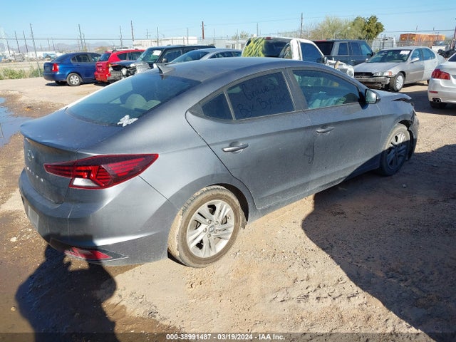 Hyundai ELANTRA SEL 2019 5NPD84LF1KH423631 Image 4