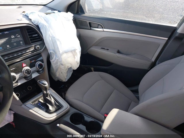 Hyundai ELANTRA SEL 2019 5NPD84LF1KH423631 Image 5