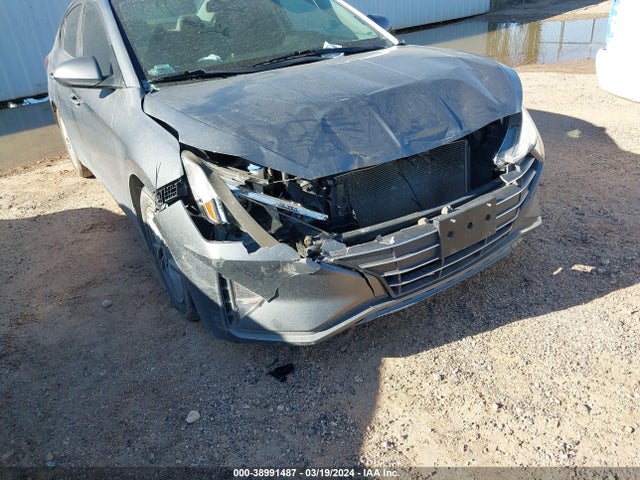 Hyundai ELANTRA SEL 2019 5NPD84LF1KH423631 Image 6