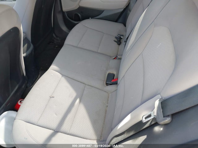 Hyundai ELANTRA SEL 2019 5NPD84LF1KH423631 Image 8
