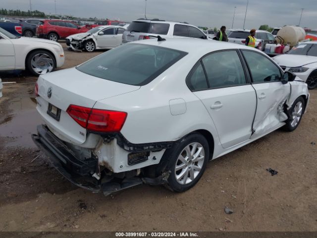 3VWD17AJ9FM349577 Volkswagen Jetta 1.8t Se
