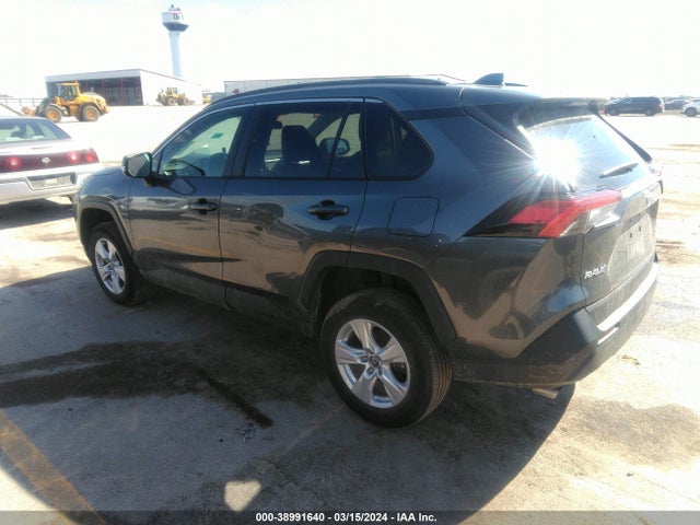 Toyota Rav4 Xle 2021 2T3P1RFV2MC156515 Image 3