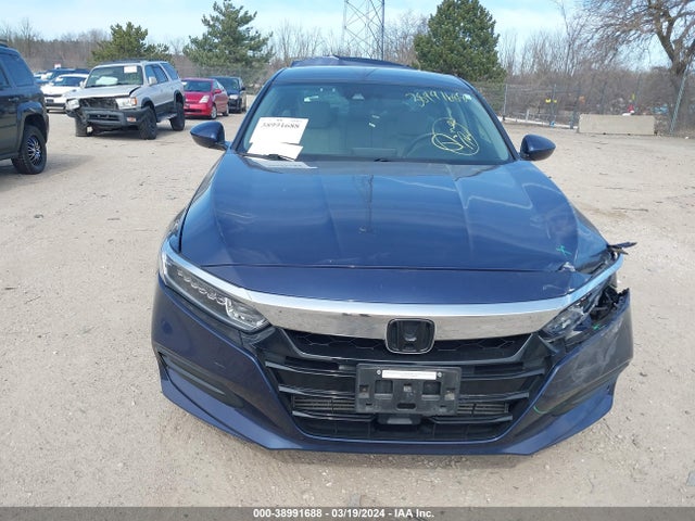 Honda ACCORD LX 2018 1HGCV1F14JA154387 Image 13