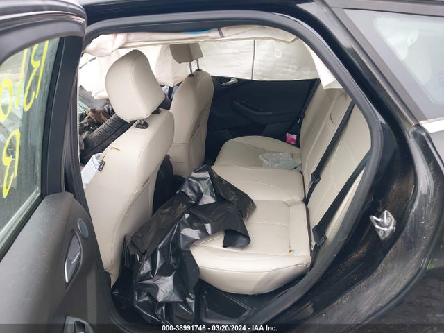 Ford Focus Titanium 2016 1FADP3N23GL302437 Image 8