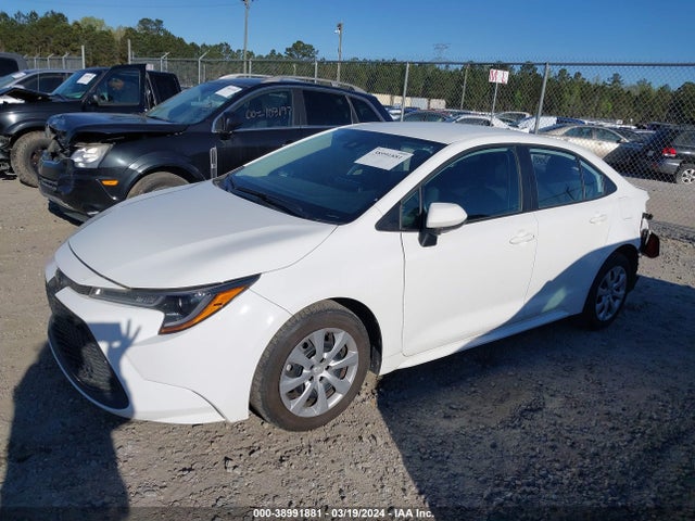 Toyota COROLLA LE 2022 5YFEPMAE3NP348729 Image 2