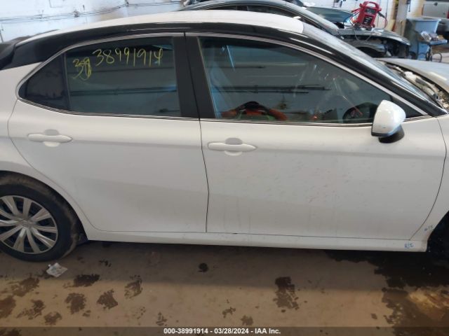4T1B31HK7JU505843 Toyota Camry Hybrid Le