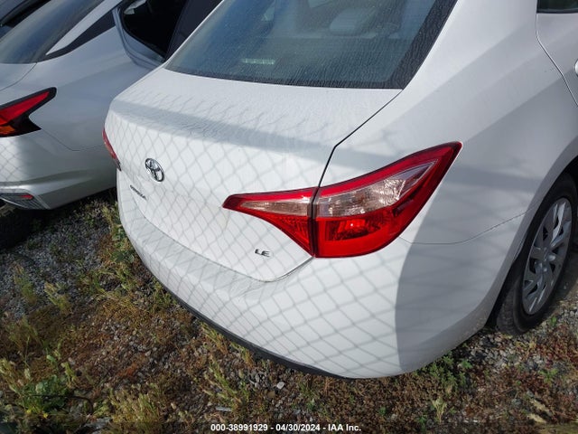 Toyota COROLLA LE 2017 5YFBURHE9HP626617 Image 16