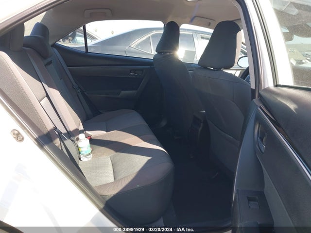 Toyota COROLLA LE 2017 5YFBURHE9HP626617 Image 8