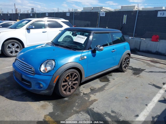 2012 MINI COOPER WMWSU3C58CT264766 Photo 1