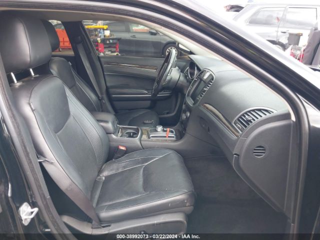 2C3CCAEG4GH105795 Chrysler 300C