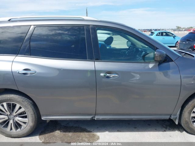 5N1DR2AN9LC639229 Nissan Pathfinder S 2wd