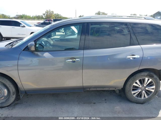 5N1DR2AN9LC639229 Nissan Pathfinder S 2wd