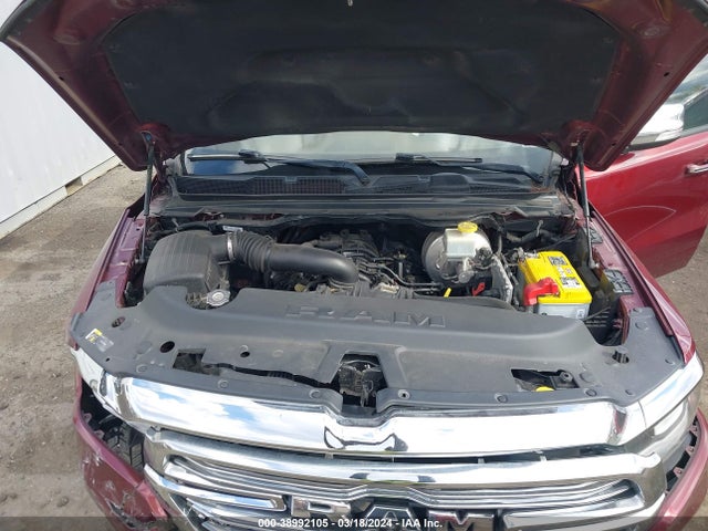 RAM 1500 Laramie  4x4 5'7 Box 2019 1C6SRFJT2KN642775 Image 10