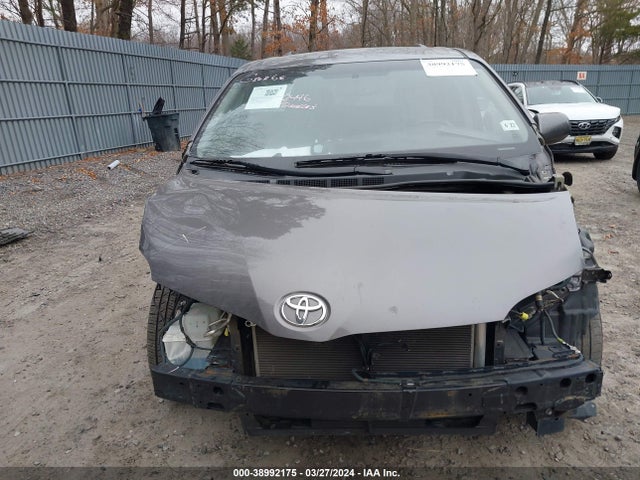 Toyota Sienna Le 8 Passenger 2017 5TDKZ3DC7HS867019 Image 12