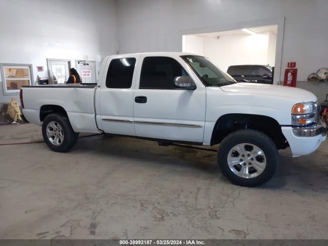 2004 Gmc Sierra 1500 Sle მანქანა იყიდება აუქციონზე, vin: 2GTEK19TX41164370, აუქციონის ნომერი: 38992187