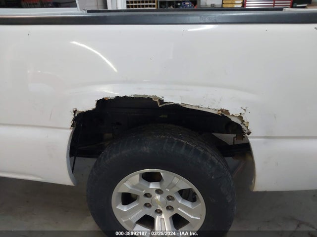2004 Gmc Sierra 1500 Sle მანქანა იყიდება აუქციონზე, vin: 2GTEK19TX41164370, აუქციონის ნომერი: 38992187