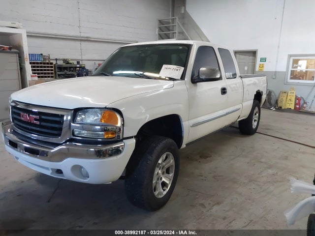 2004 Gmc Sierra 1500 Sle მანქანა იყიდება აუქციონზე, vin: 2GTEK19TX41164370, აუქციონის ნომერი: 38992187
