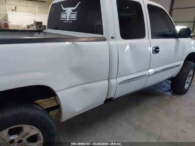 2004 Gmc Sierra 1500 Sle მანქანა იყიდება აუქციონზე, vin: 2GTEK19TX41164370, აუქციონის ნომერი: 38992187
