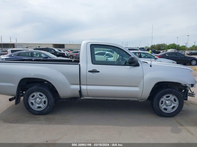 Продажа на аукционе авто 2013 Toyota Tacoma, vin: 5TFNX4CN3DX024967, номер лота: 38992199