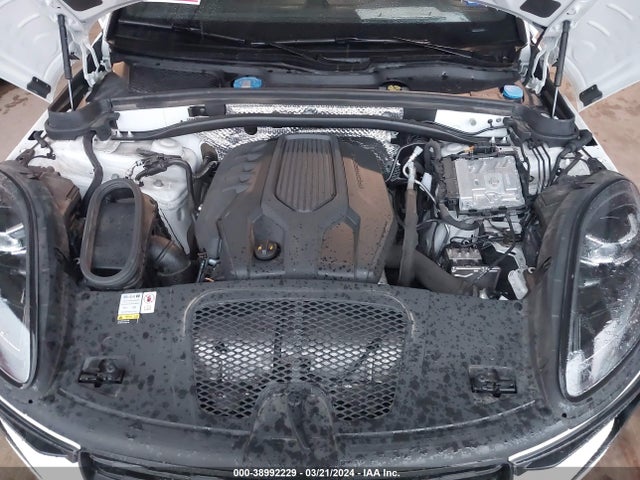 2022 PORSCHE MACAN WP1AA2A51NLB11703 Photo 9