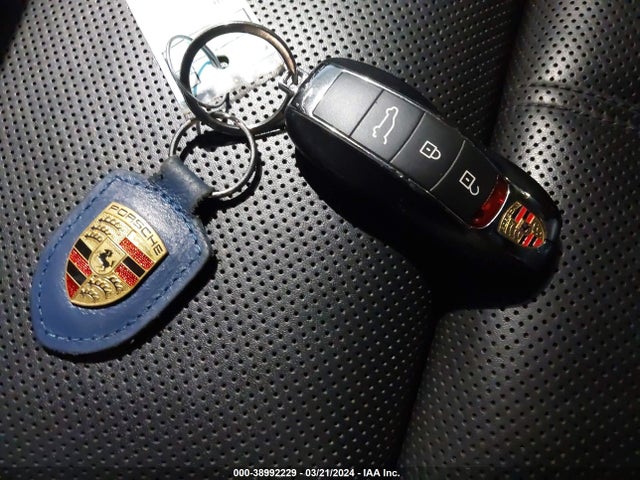 2022 PORSCHE MACAN WP1AA2A51NLB11703 Photo 10