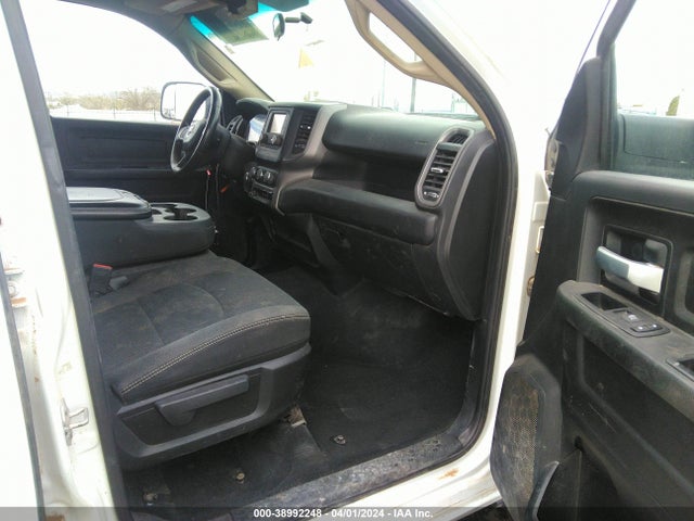 RAM 2500 Tradesman  4x4 6'4 Box 2019 3C6UR5CJ5KG553399 Image 5