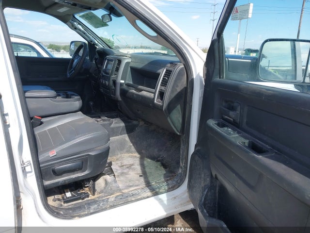 RAM 2500 Tradesman  4x4 8' Box 2018 3C6UR5HL0JG365222 Image 5