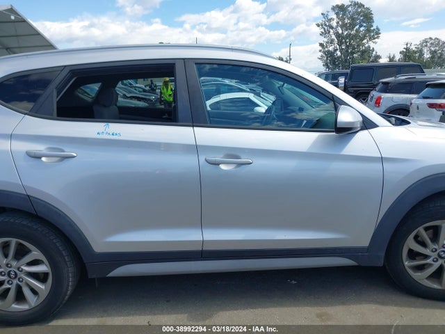 Hyundai TUCSON SEL 2018 KM8J33A42JU726169 Image 14