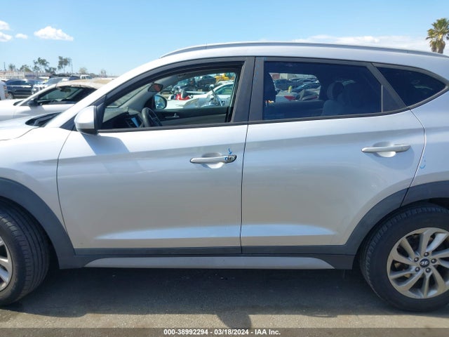 Hyundai TUCSON SEL 2018 KM8J33A42JU726169 Image 15