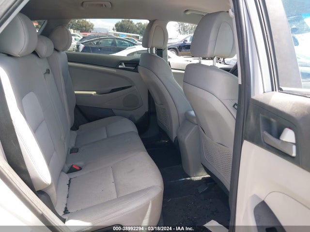 Hyundai TUCSON SEL 2018 KM8J33A42JU726169 Image 8