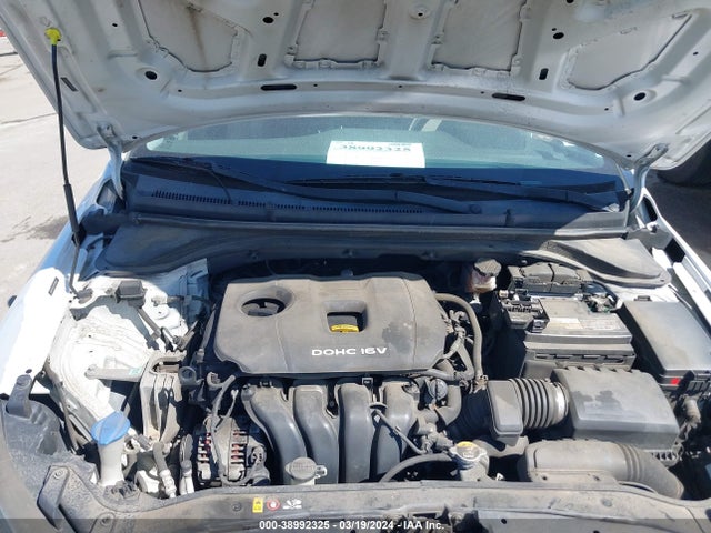 Hyundai ELANTRA SE 2017 5NPD74LF2HH198468 Image 10