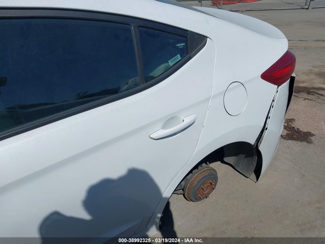 Hyundai ELANTRA SE 2017 5NPD74LF2HH198468 Image 13