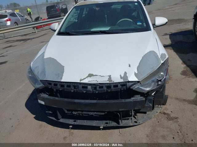 Hyundai ELANTRA SE 2017 5NPD74LF2HH198468 Image 6