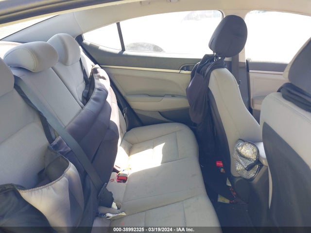 Hyundai ELANTRA SE 2017 5NPD74LF2HH198468 Image 8