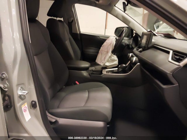 Toyota Rav4 Xle 2019 JTMP1RFV2KD018448 Image 5