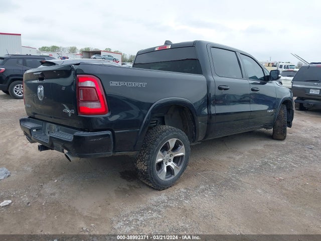 RAM 1500 Laramie  4x4 5'7 Box 2021 1C6SRFJT9MN737143 Image 4