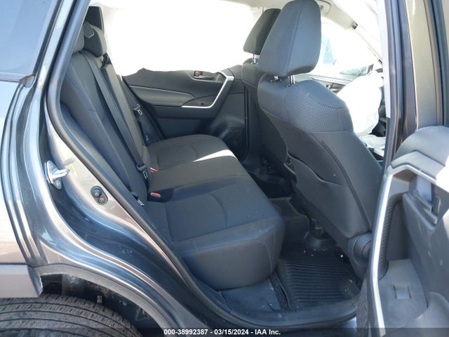 Toyota RAV4 LE 2022 2T3G1RFV8NC295128 Image 8