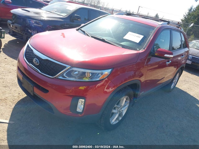 KIA Sorento Lx V6 2014 5XYKTDA77EG509684 Image 2