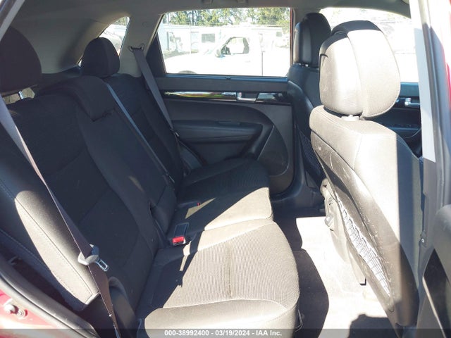 KIA Sorento Lx V6 2014 5XYKTDA77EG509684 Image 8